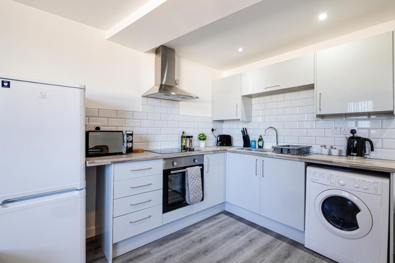 Stunning 1 Bed Apartment In The Heart Of סטוקפורט מראה חיצוני תמונה