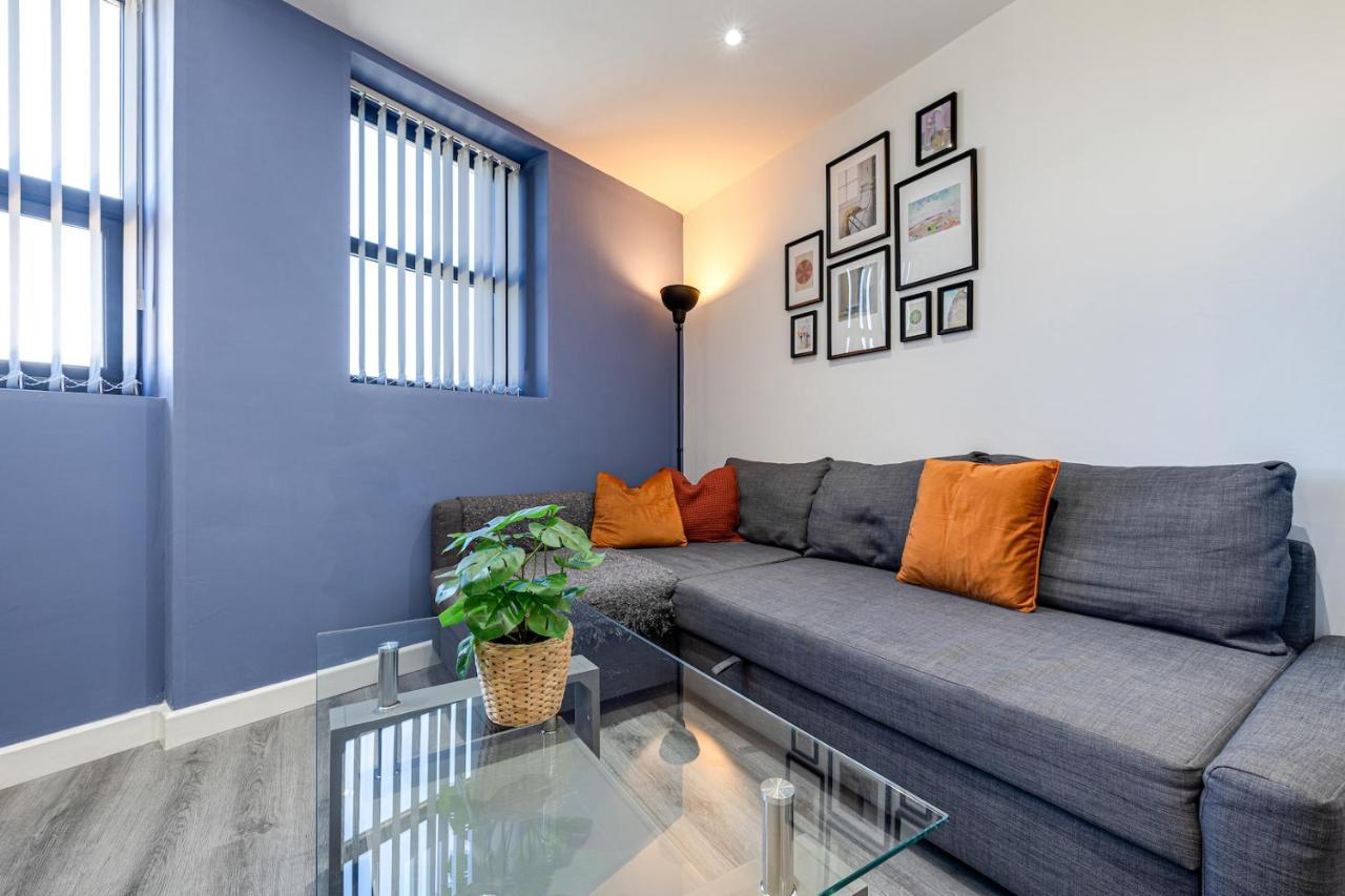 Stunning 1 Bed Apartment In The Heart Of סטוקפורט מראה חיצוני תמונה