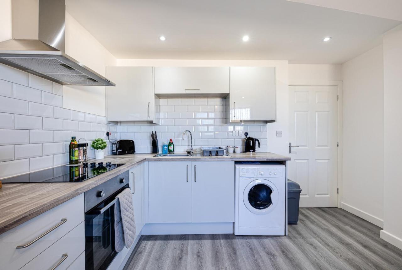 Stunning 1 Bed Apartment In The Heart Of סטוקפורט מראה חיצוני תמונה